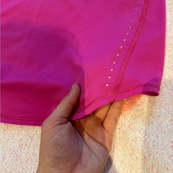 Lululemon top - pink - Picture 5 of 5